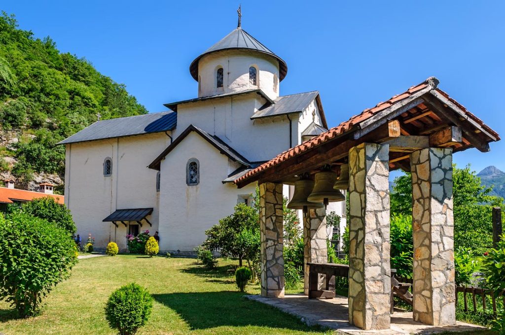 moraca monastery montenegro