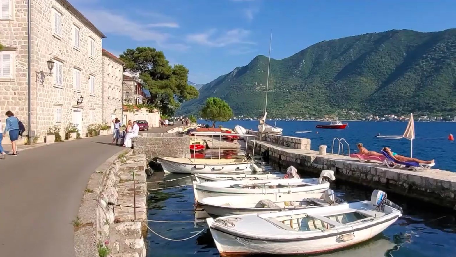 Perast - Small baroque town 