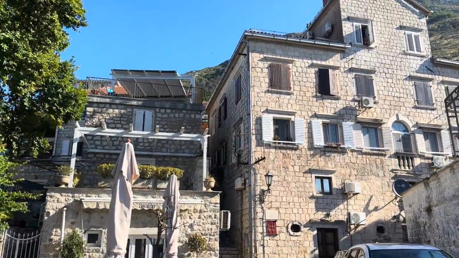 Perast - Balovic Palace
